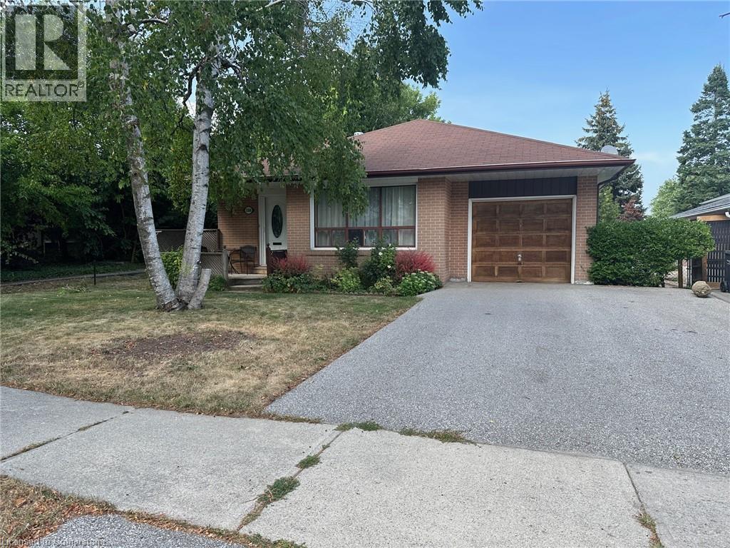 Photo 11 of 1588 Hobbs Crescent, Mississauga ON
