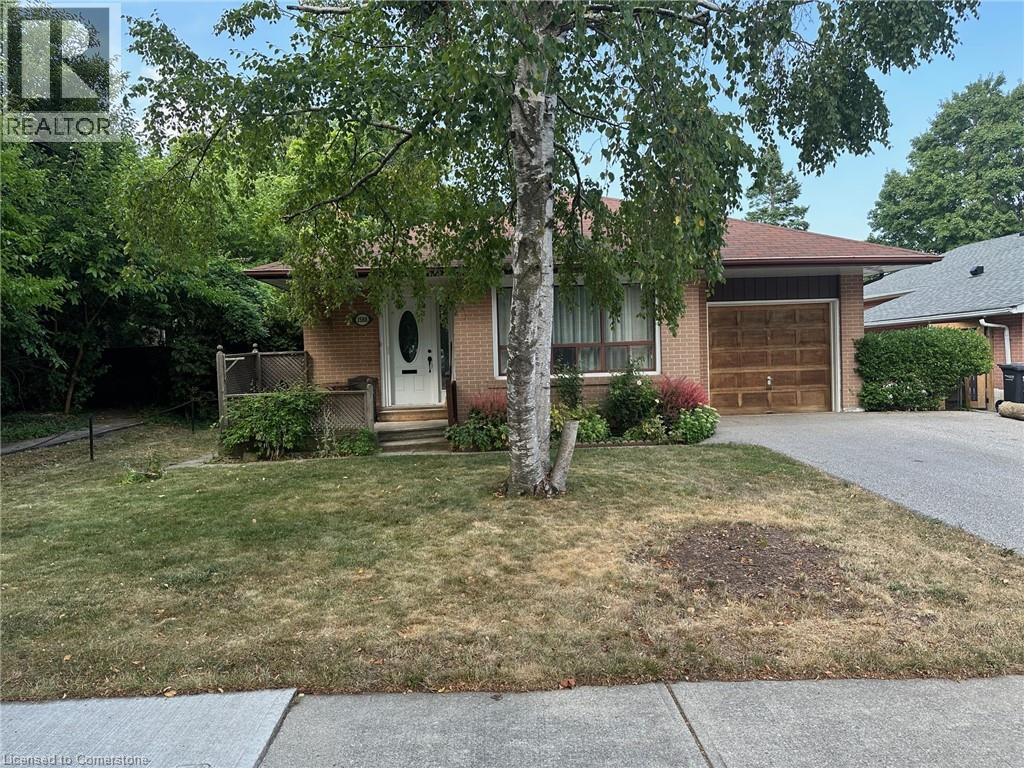 Photo 18 of 1588 Hobbs Crescent, Mississauga ON