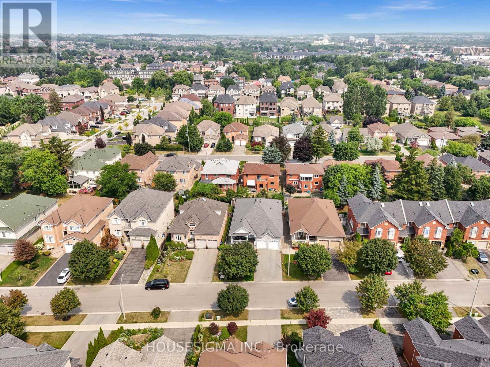 Photo 45 of 38 Pairash Avenue, Richmond Hill ON