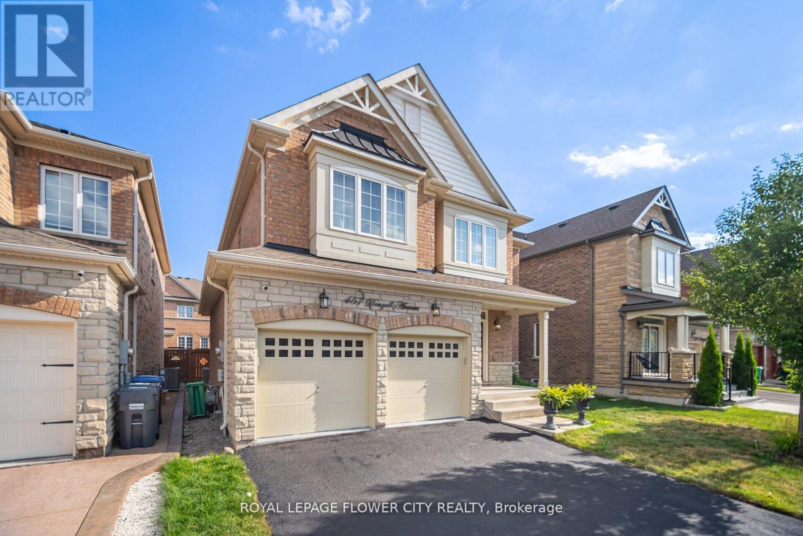 Photo 2 of 457 Dougall Avenue, Caledon ON