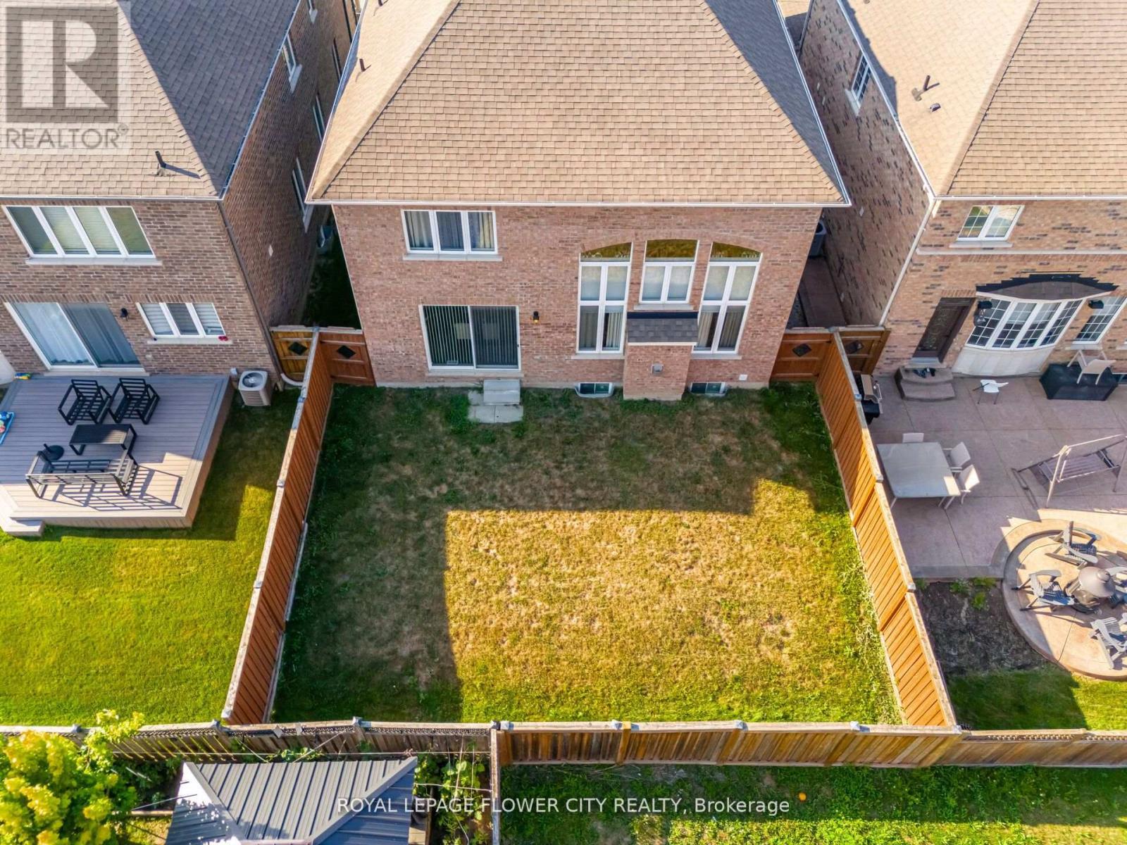 Photo 45 of 457 Dougall Avenue, Caledon ON