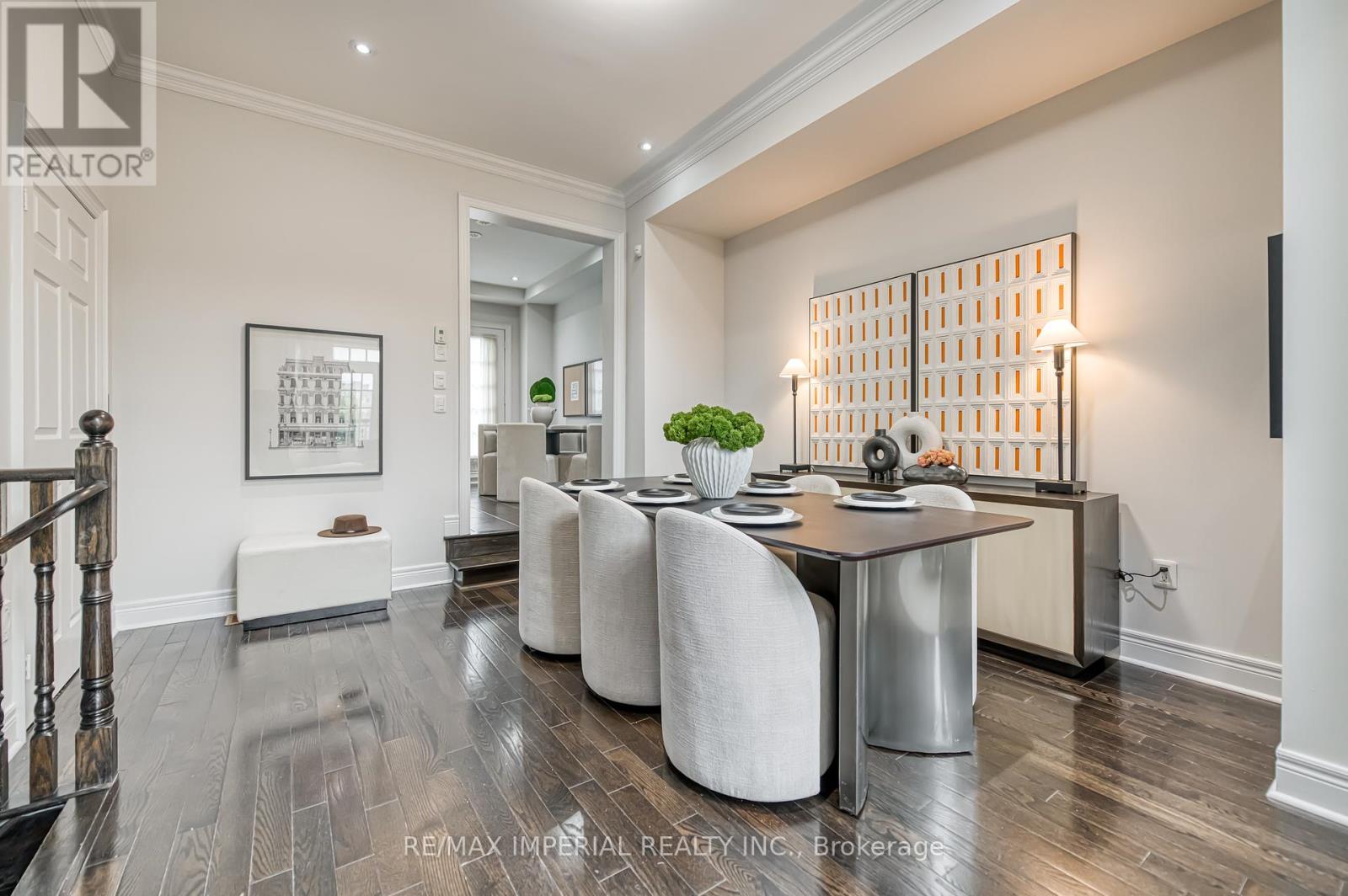 Photo 8 of 21 Mackenzies Stand Avenue, Markham ON