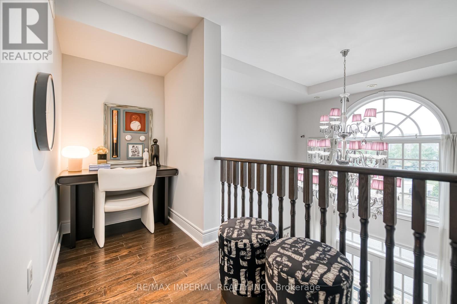 Photo 23 of 21 Mackenzies Stand Avenue, Markham ON