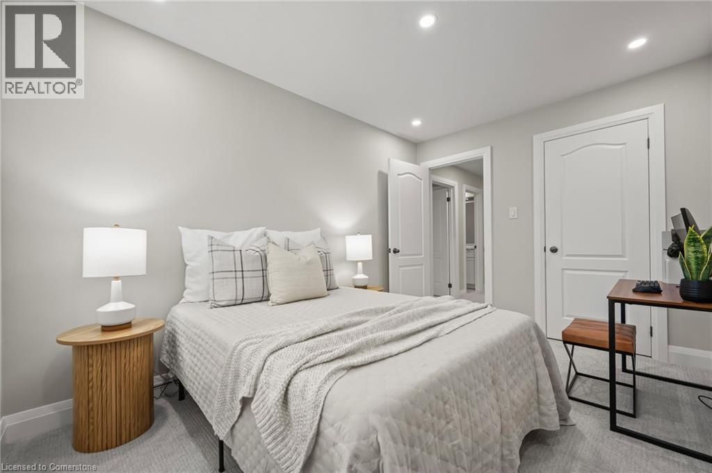 Photo 21 of 54 Nisbet Boulevard Unit 20, Waterdown ON