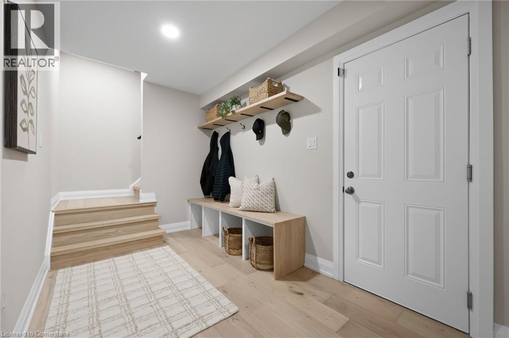 Photo 22 of 54 Nisbet Boulevard Unit 20, Waterdown ON