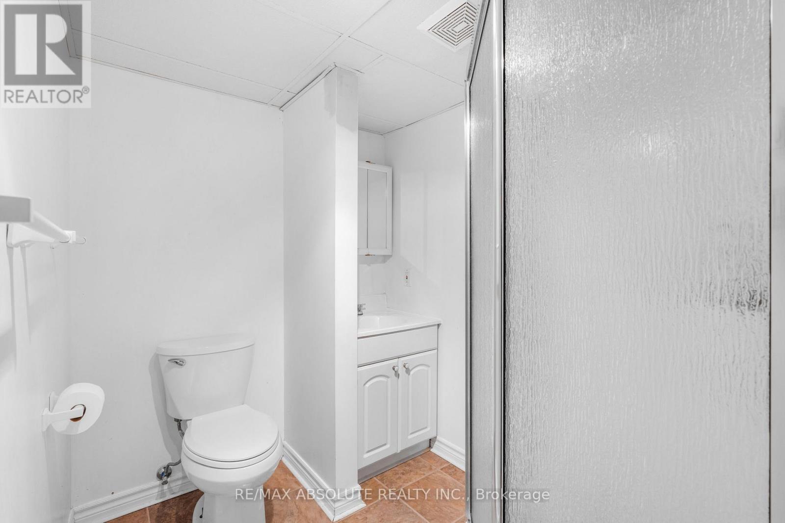 Photo 5 of 1727 Chene Street, Clarencerockland ON