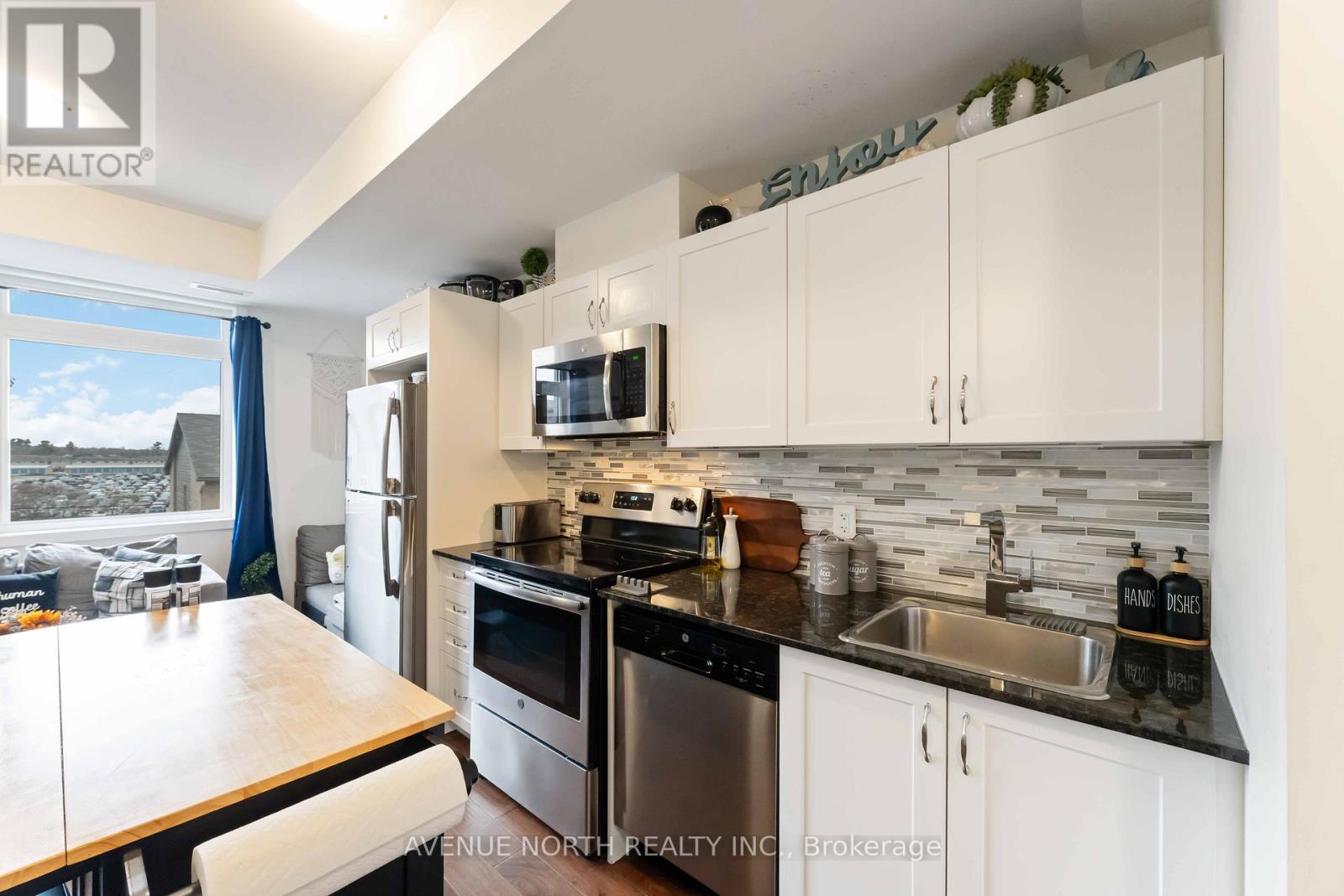 Photo 16 of 307 315 Terravita Private, Ottawa ON