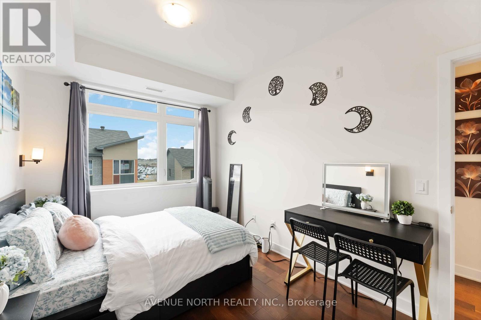Photo 11 of 307 315 Terravita Private, Ottawa ON