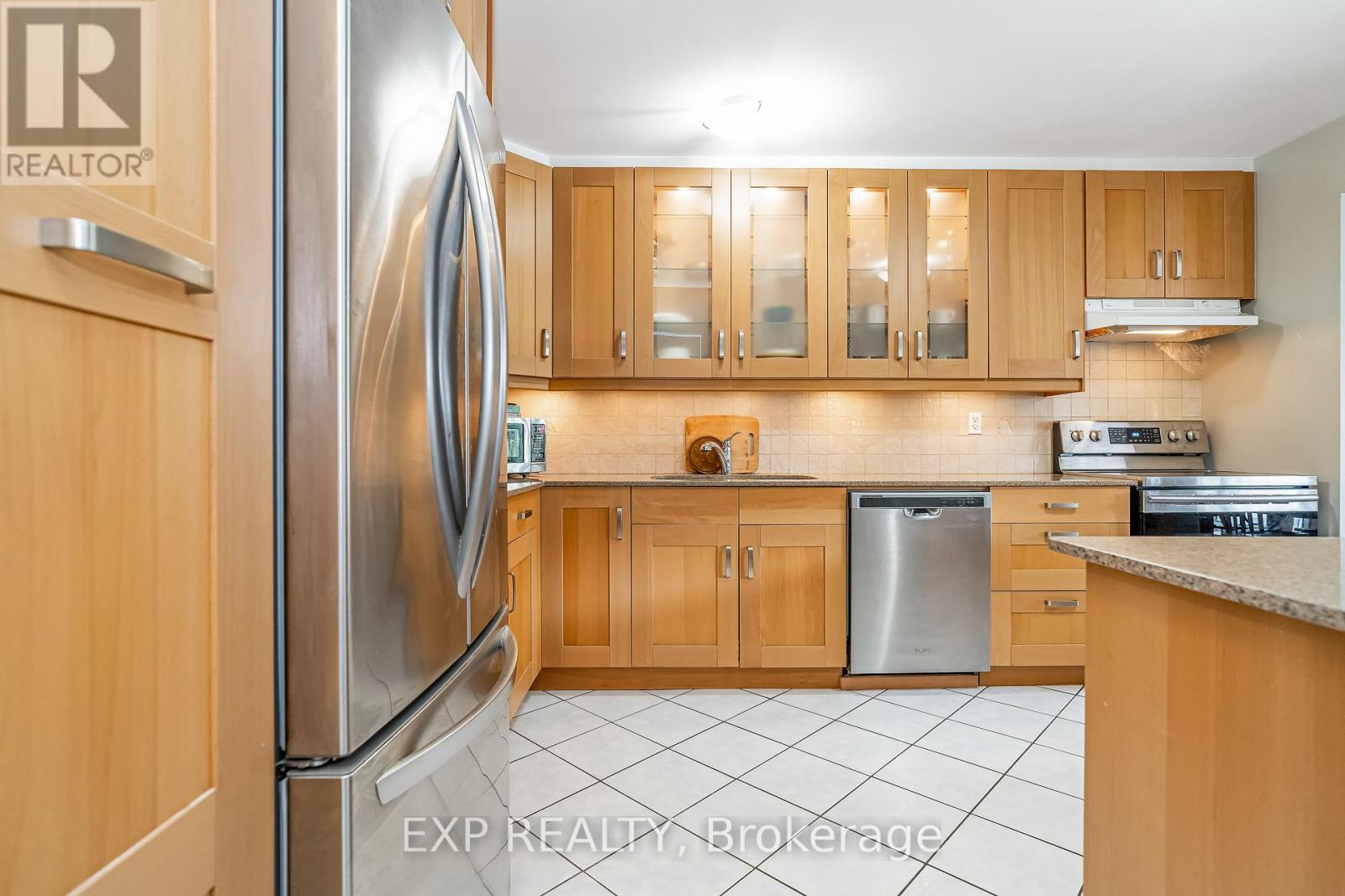 Photo 15 of 36 Bethune Way, Ottawa ON