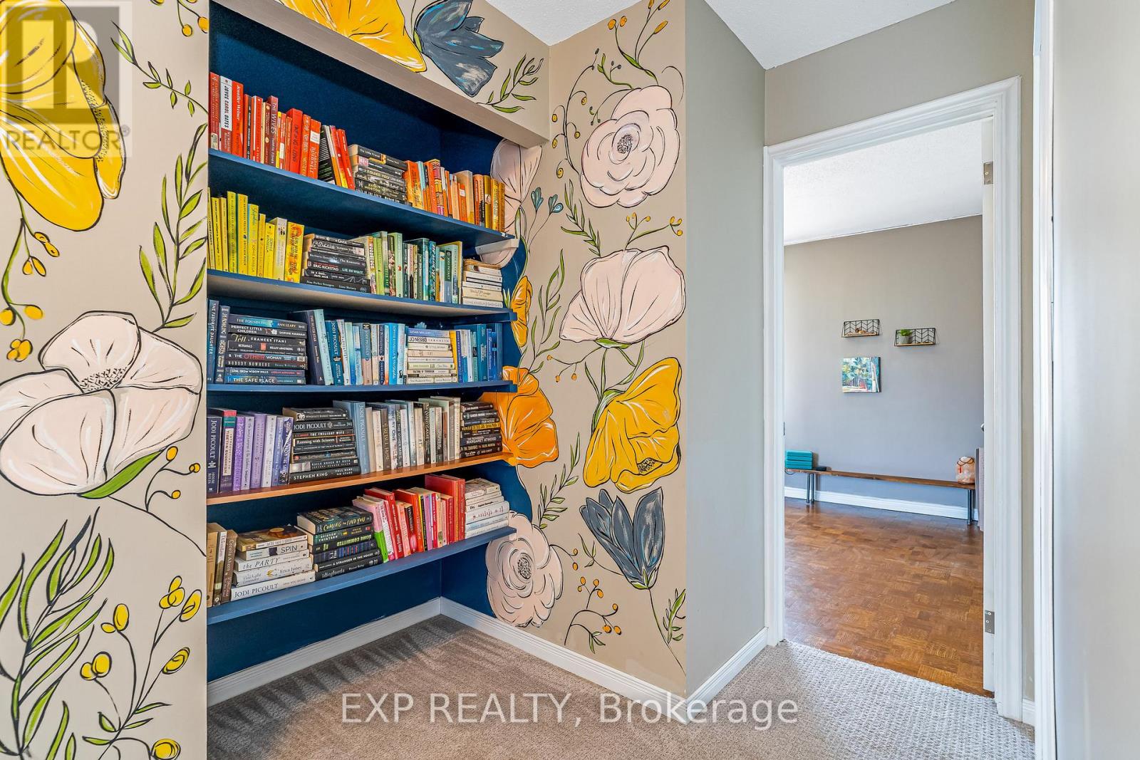 Photo 18 of 36 Bethune Way, Ottawa ON