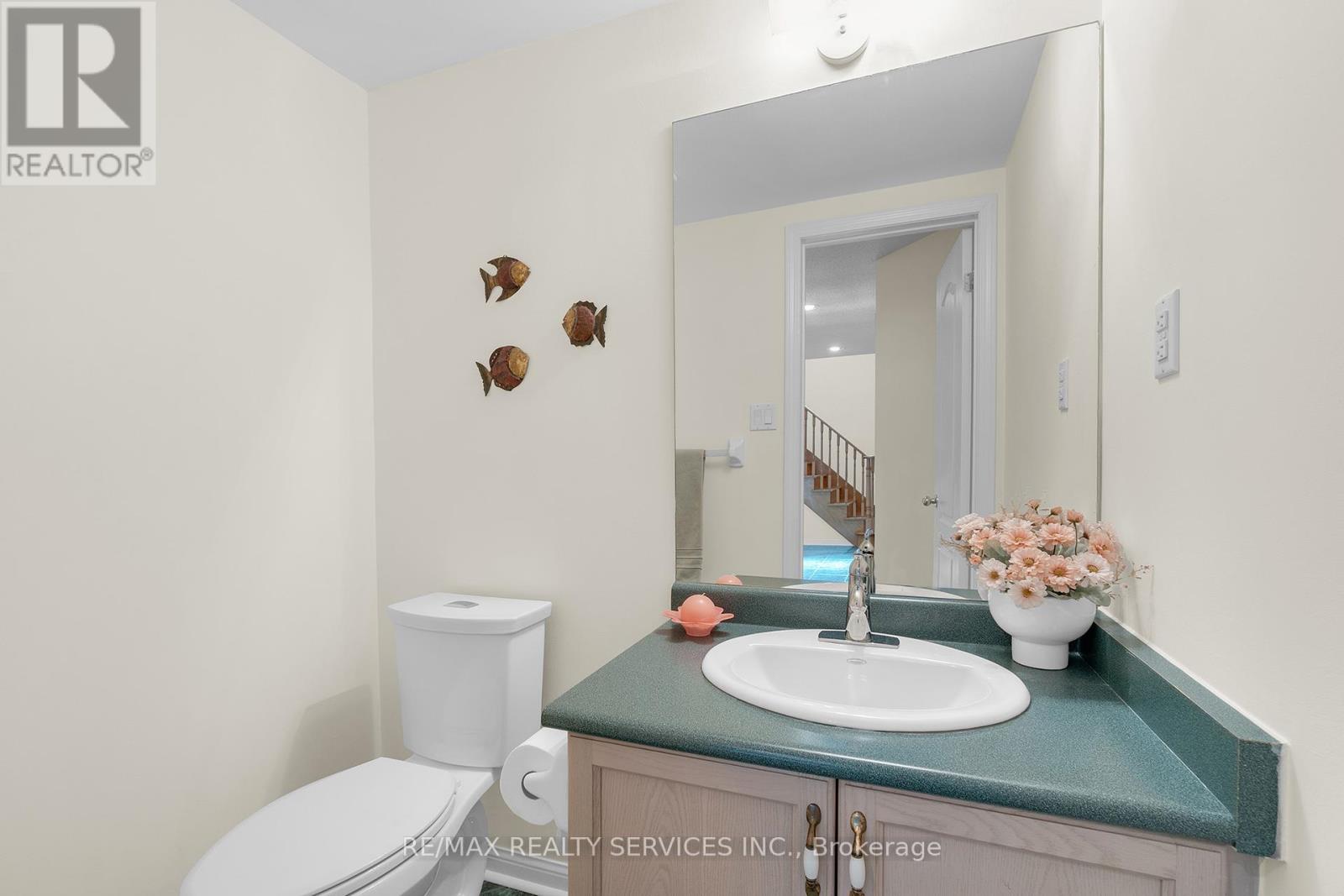Photo 15 of 15 Sweet Briar Lane, Brampton ON