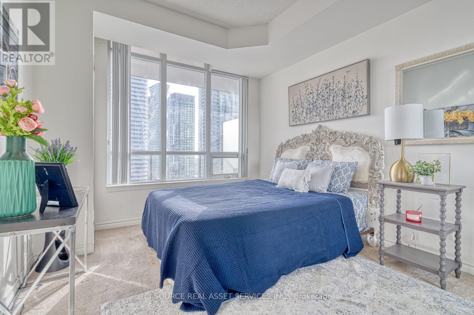 Photo 9 of 2111 388 Prince Of Wales Drive, Mississauga ON