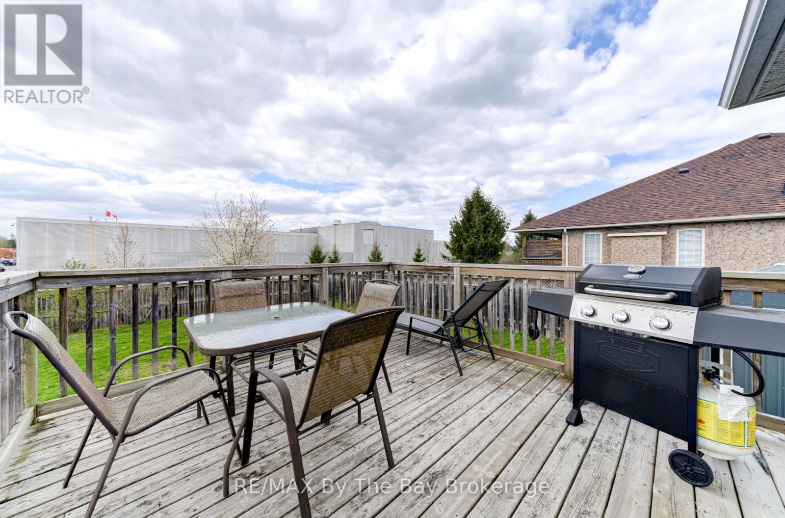 Photo 47 of 36 A Meadowlark Boulevard, Wasaga Beach ON