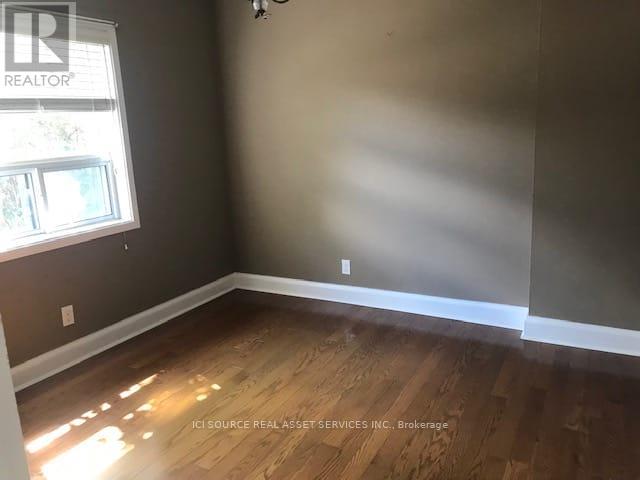 Photo 2 of 159 Avondale Avenue, Toronto ON