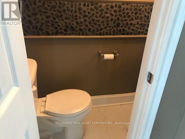 Photo 5 of 159 Avondale Avenue, Toronto ON