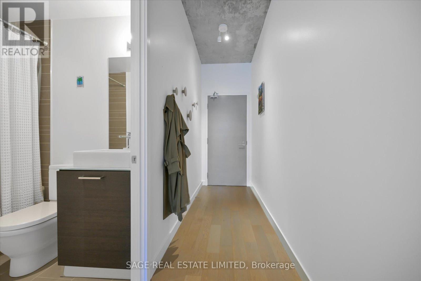 Photo 17 of 302 25 Stafford Street, Toronto ON