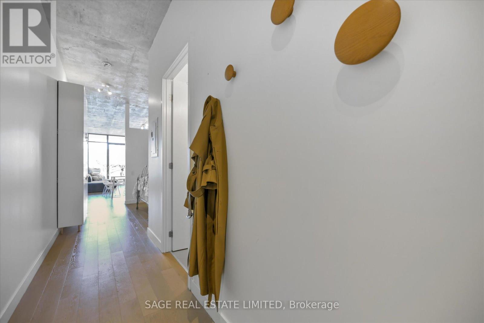 Photo 2 of 302 25 Stafford Street, Toronto ON
