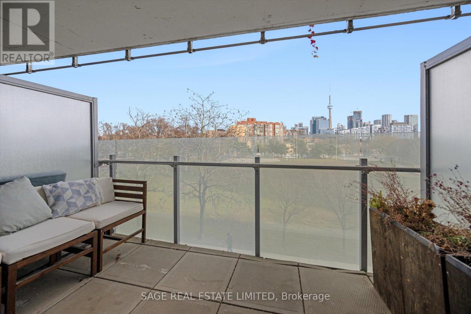 Photo 13 of 302 25 Stafford Street, Toronto ON