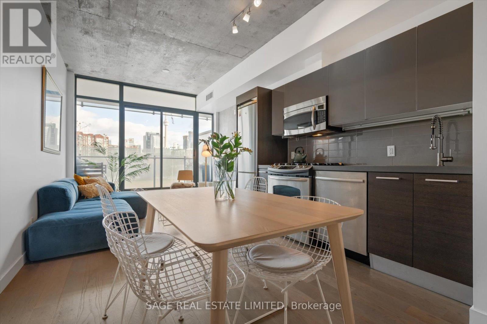 Photo 7 of 302 25 Stafford Street, Toronto ON