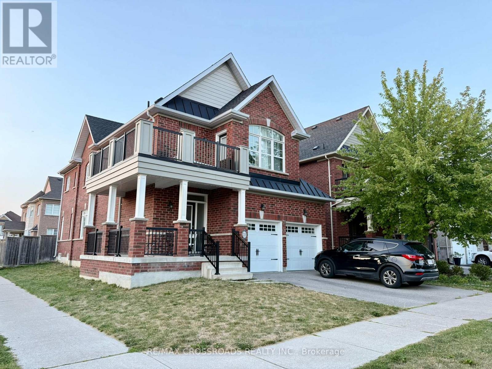 Photo 7 of 235 John Davis Gate, Whitchurchstouffville ON