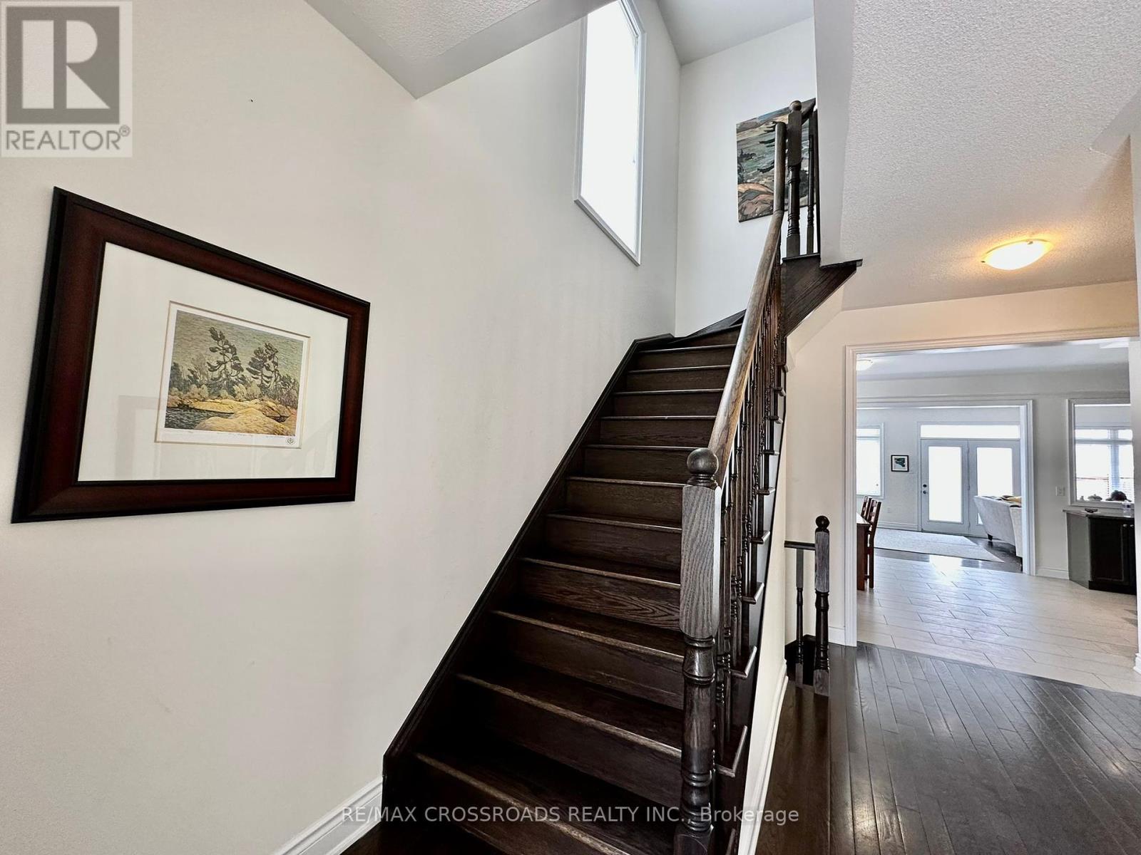 Photo 12 of 235 John Davis Gate, Whitchurchstouffville ON