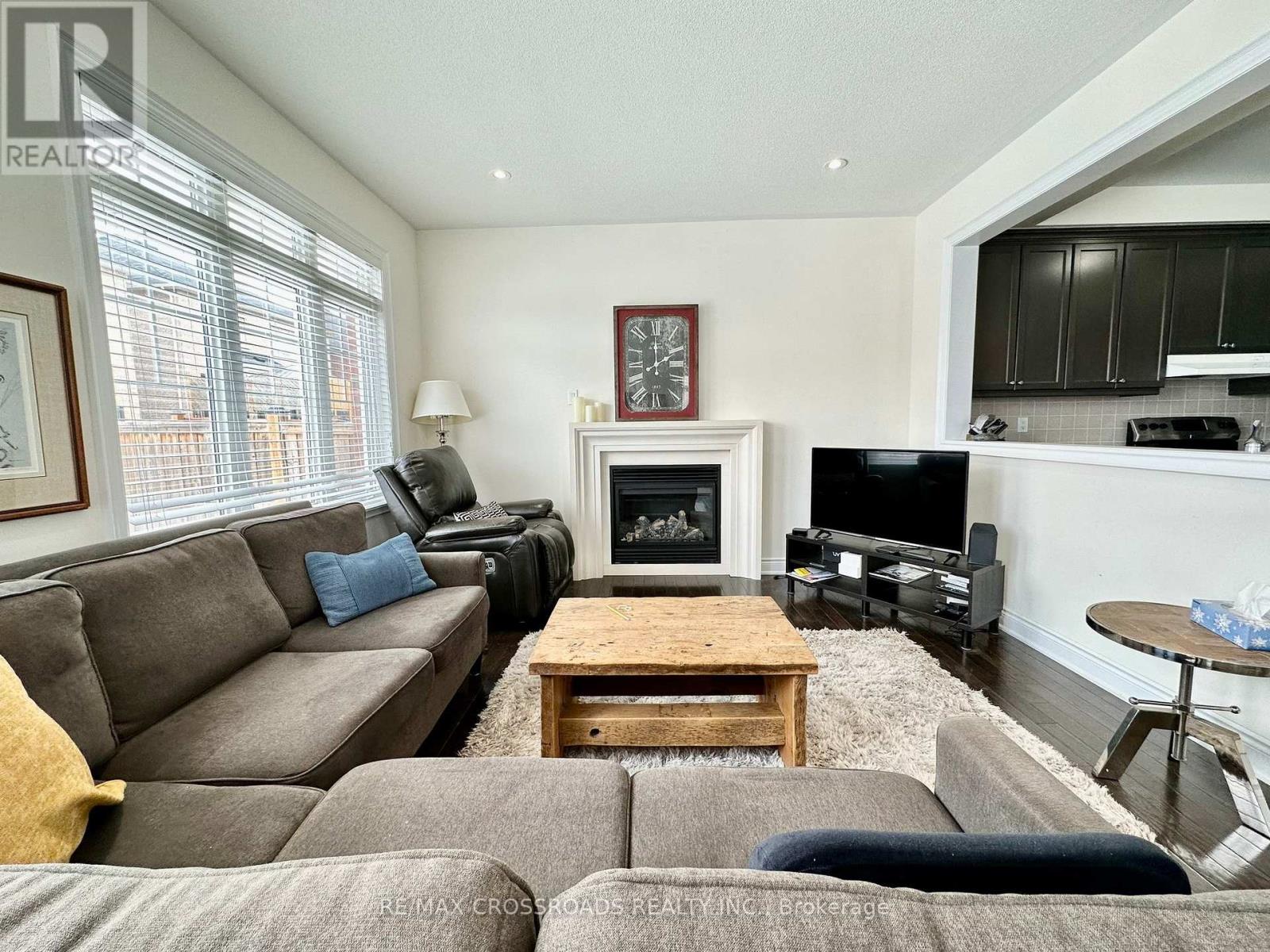 Photo 16 of 235 John Davis Gate, Whitchurchstouffville ON