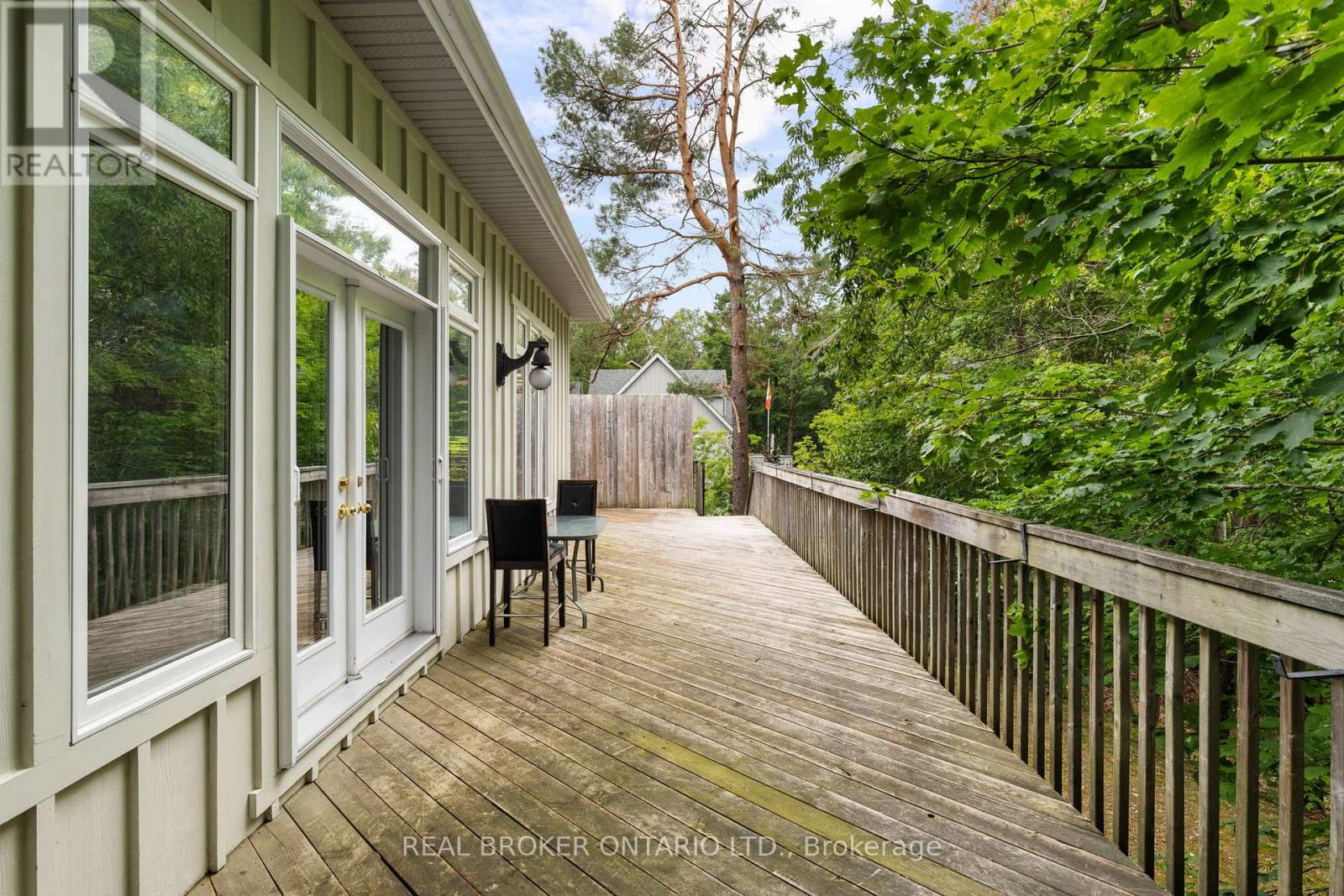Photo 44 of 3 Bridle Path, Oromedonte ON