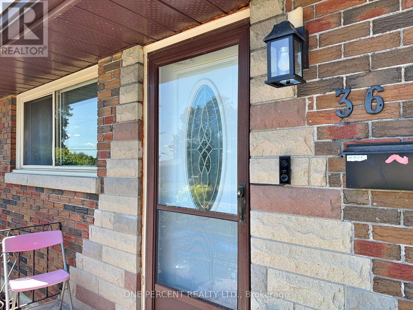 Photo 17 of 36 Third Avenue, Quinte West ON