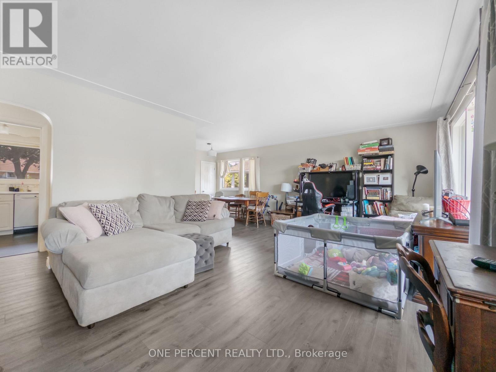 Photo 9 of 36 Third Avenue, Quinte West ON