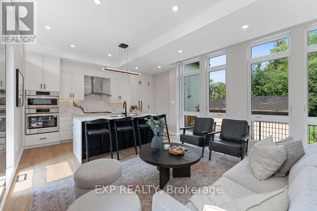 Photo 15 of 261 Dovercourt Avenue, Ottawa ON