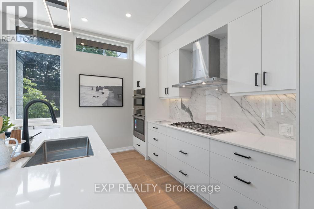 Photo 17 of 261 Dovercourt Avenue, Ottawa ON