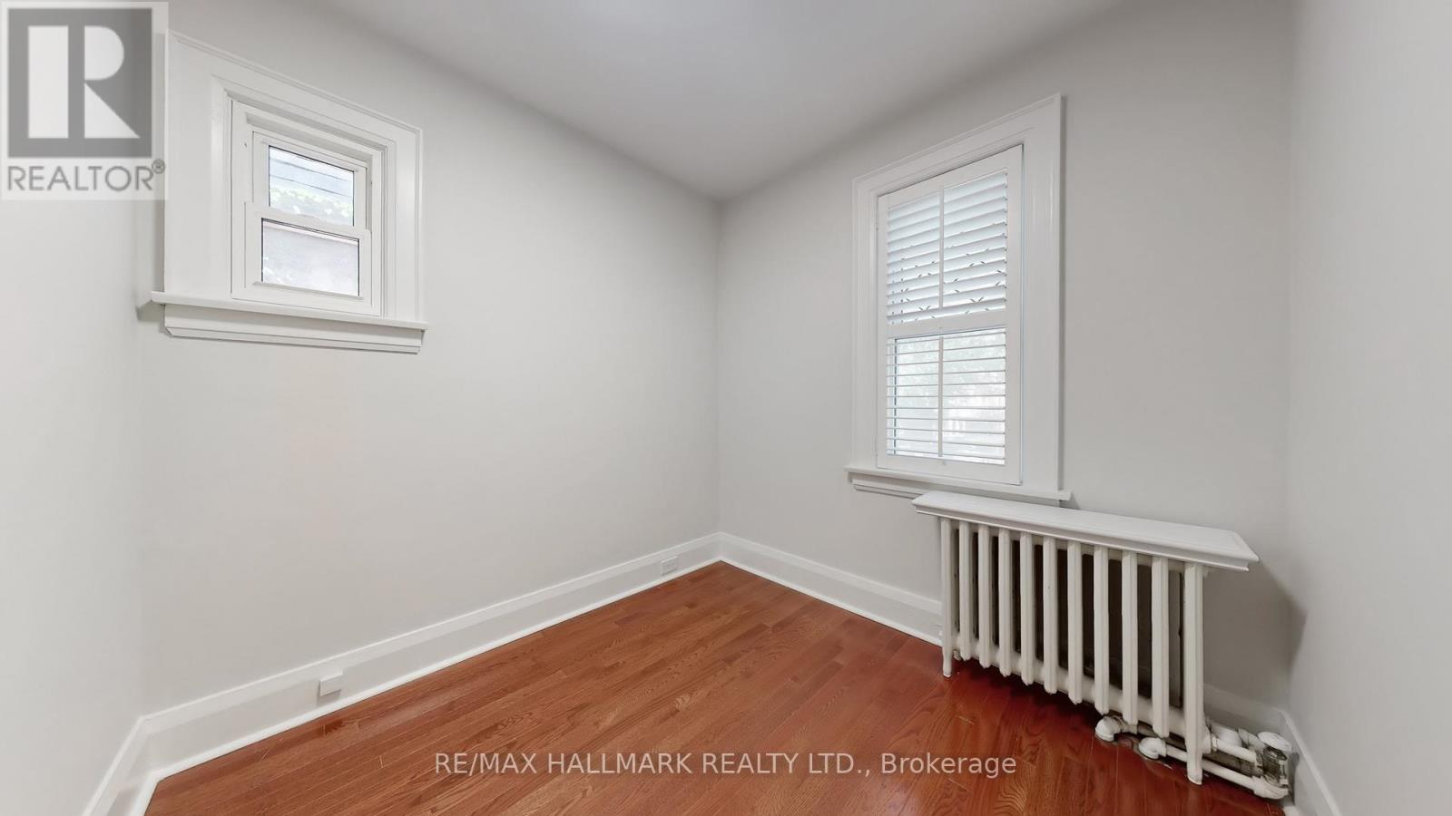 Photo 7 of 139 Hillhurst Boulevard, Toronto ON