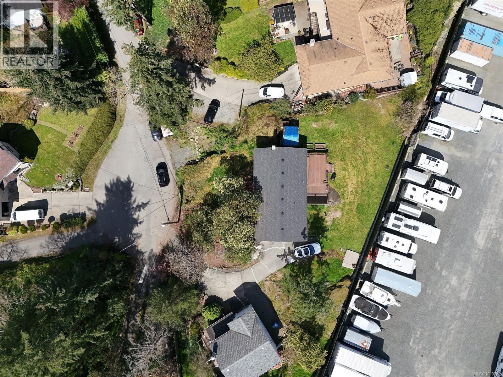 Photo 8 of 2475 Skedans Rd, Langford BC