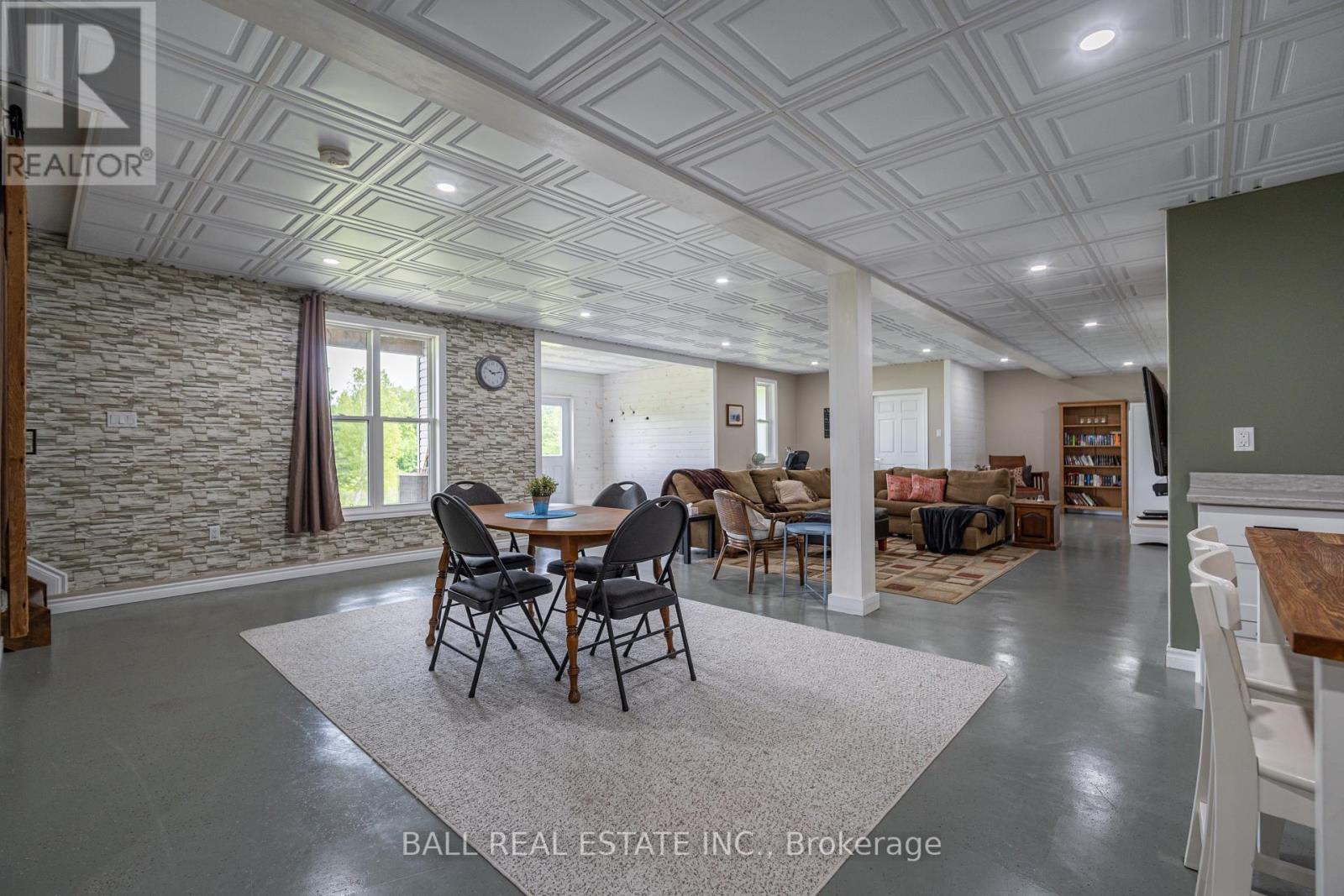 Photo 23 of 2120 Deer Bay Road, Selwyn ON