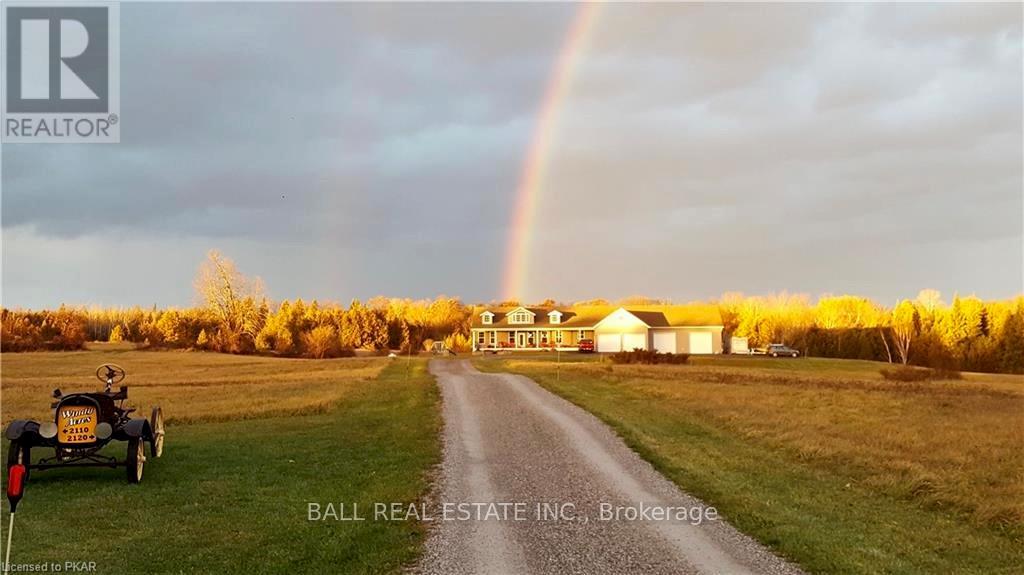 Photo 18 of 2120 Deer Bay Road, Selwyn ON