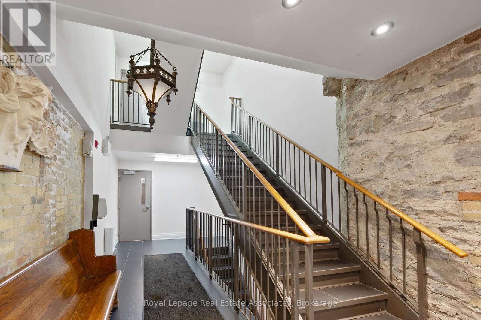 Photo 1 of 102 384 Sunnyside Avenue, Toronto ON