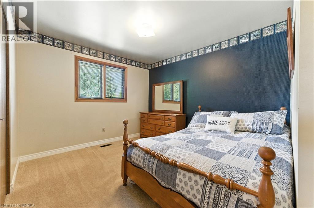 Photo 16 of 7 Palm Crescent, Brantford ON