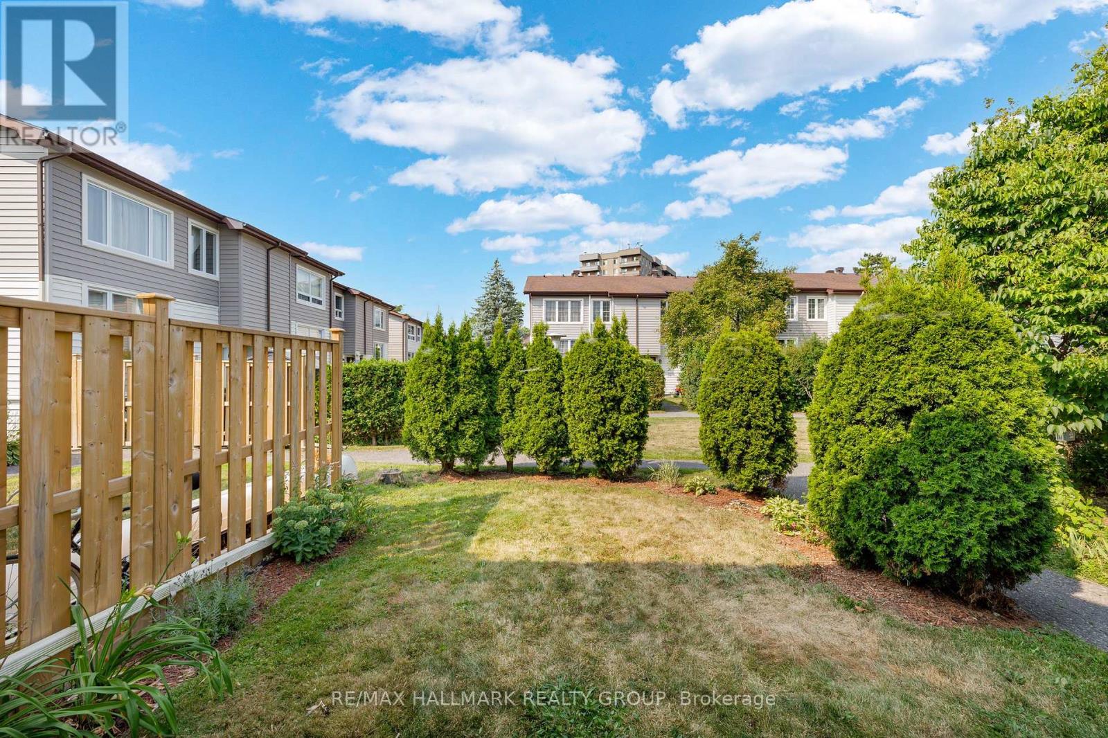 Photo 31 of C 19 Banner Road, Ottawa ON