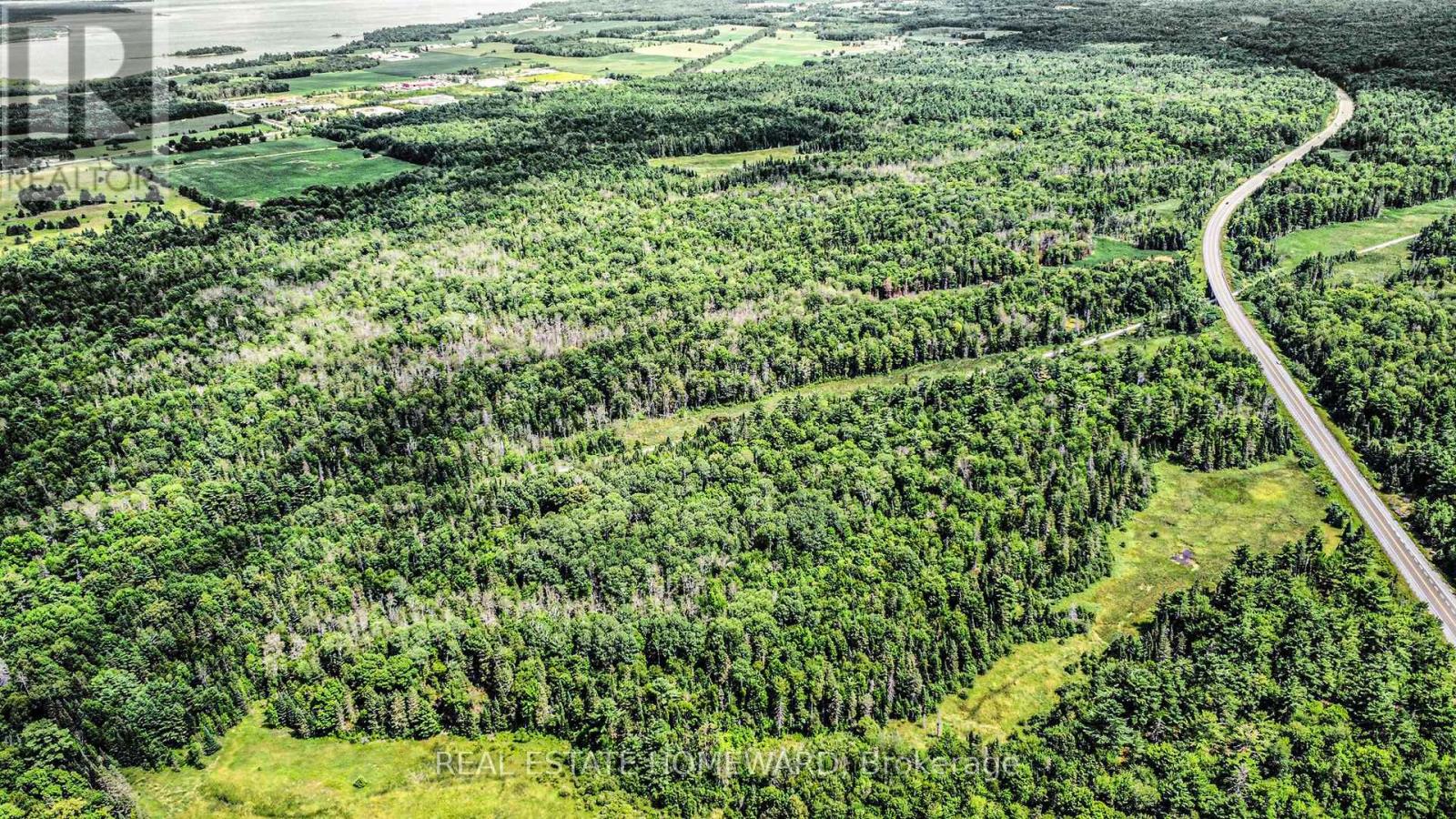 Photo 4 of 571430030 476606204000120 Road, Laurentian Valley ON
