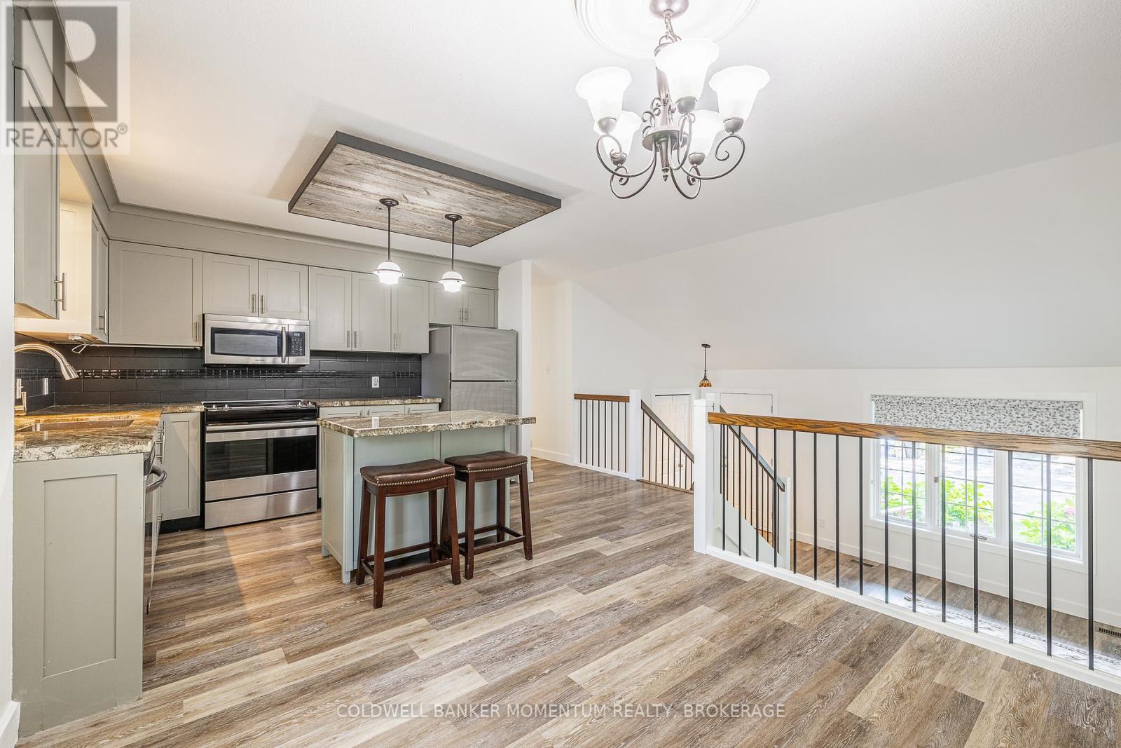 Photo 15 of 348 Cambridge Road W, Fort Erie ON