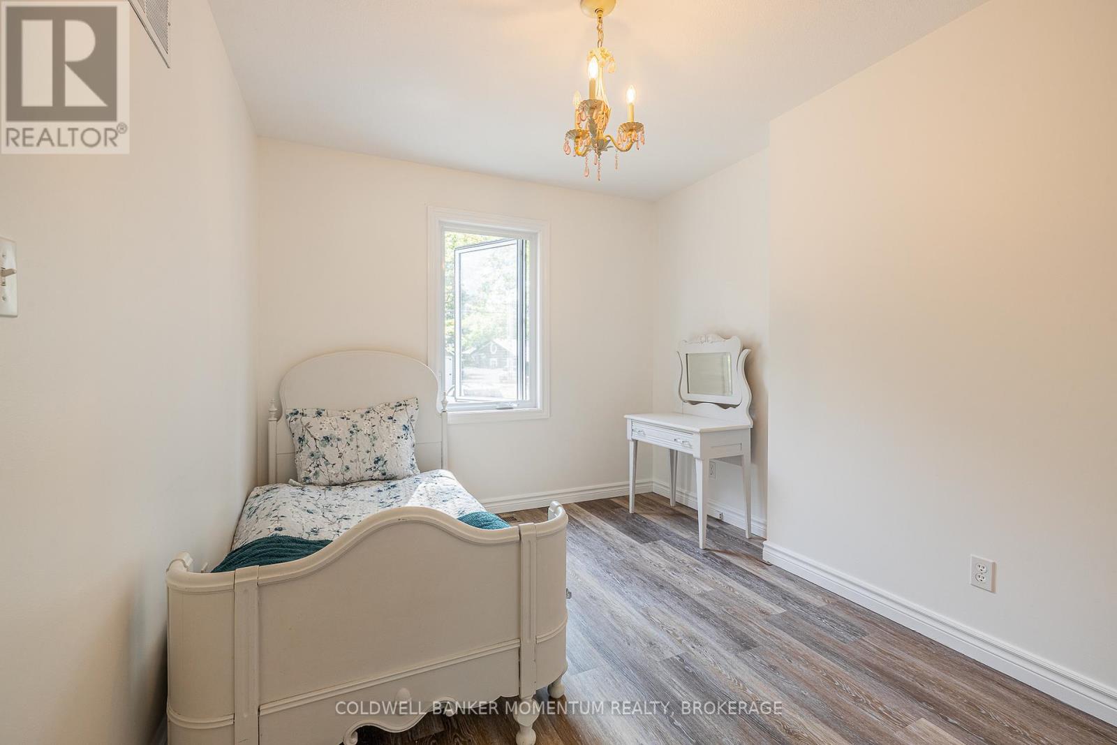 Photo 21 of 348 Cambridge Road W, Fort Erie ON