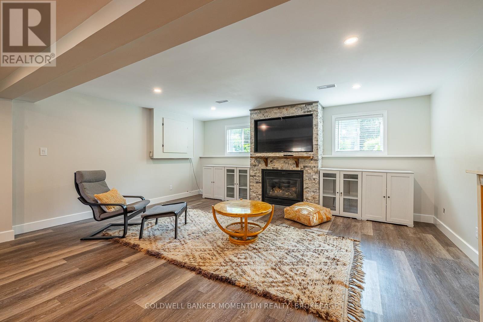 Photo 24 of 348 Cambridge Road W, Fort Erie ON