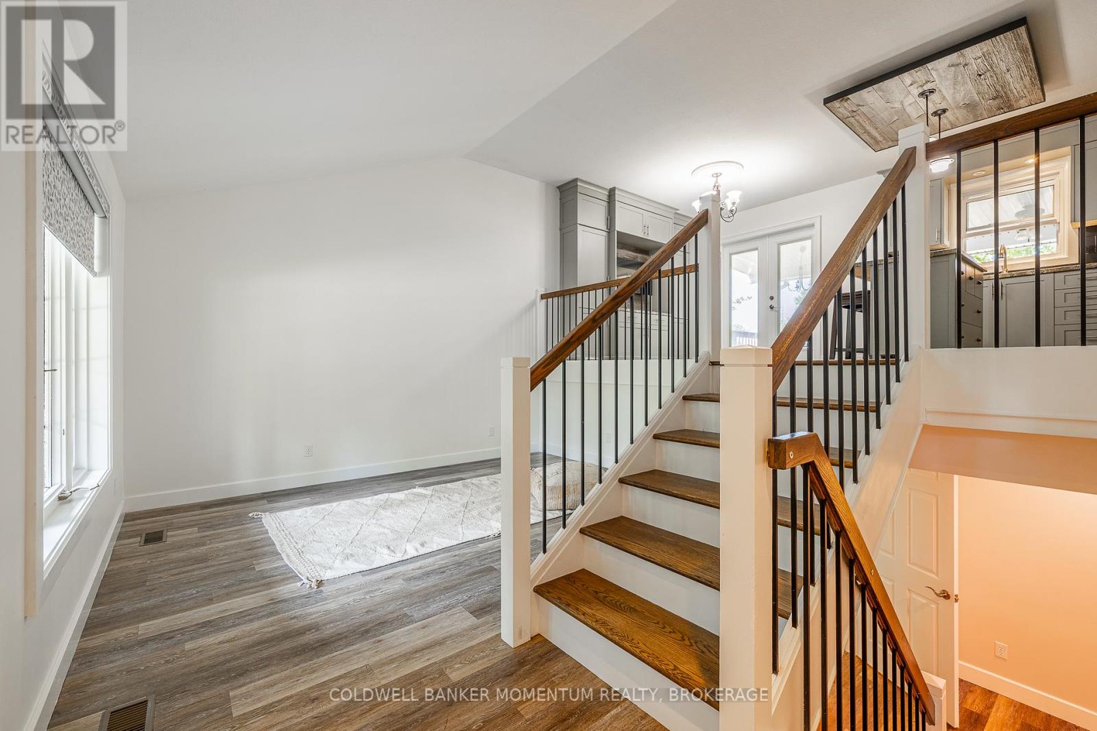 Photo 7 of 348 Cambridge Road W, Fort Erie ON