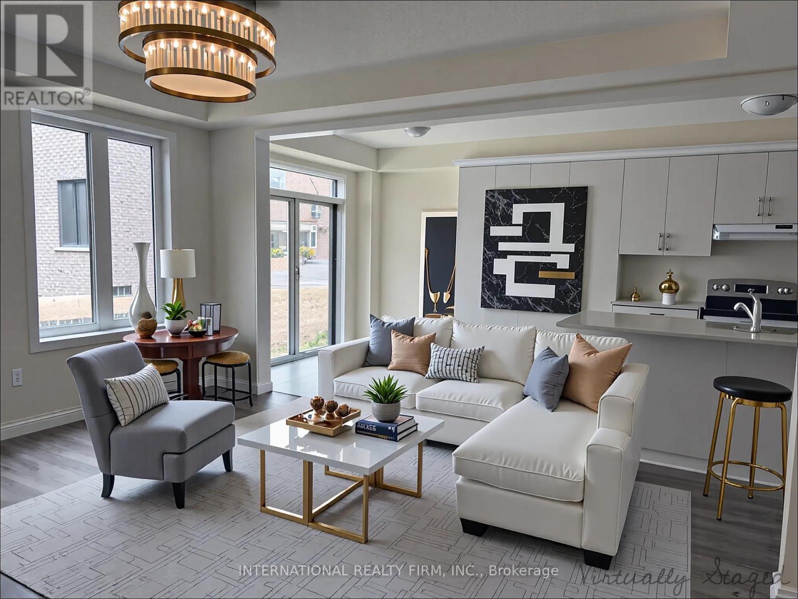 Photo 9 of 86 Kenneth Rogers Crescent, East Gwillimbury ON