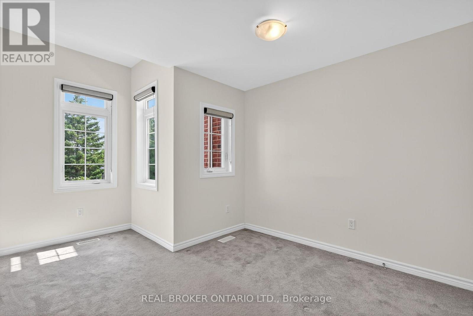 Photo 33 of 3 31 Townline, Orangeville ON