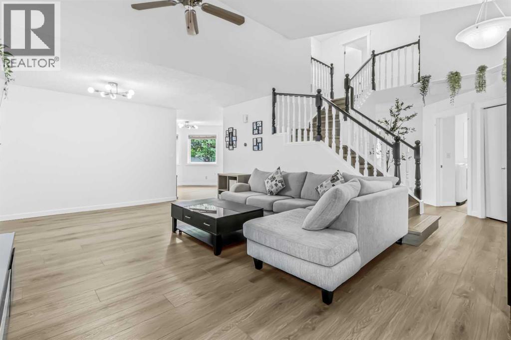 Photo 38 of 46 Sun Harbour Road Se, Calgary AB