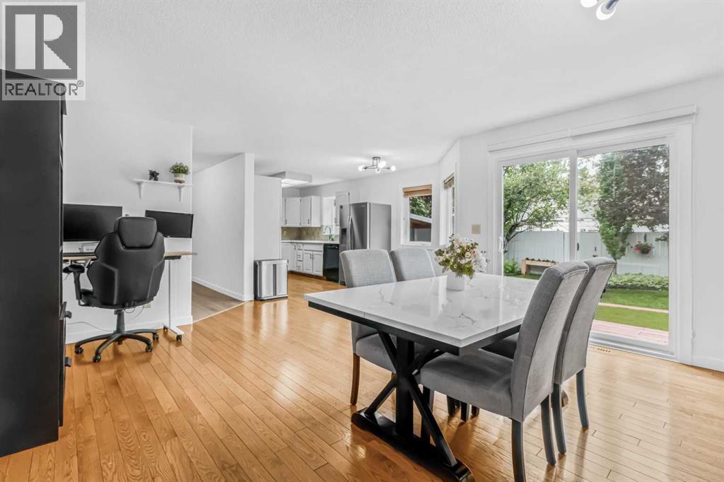 Photo 33 of 46 Sun Harbour Road Se, Calgary AB