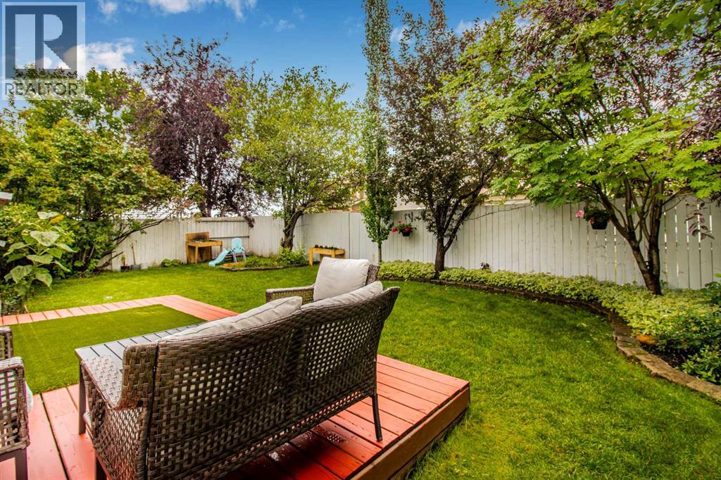 Photo 20 of 46 Sun Harbour Road Se, Calgary AB