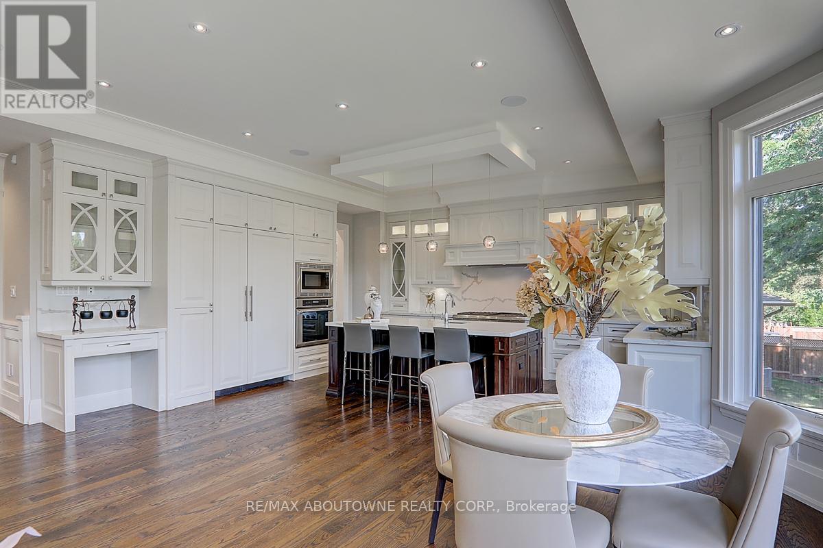Photo 15 of 69 Heathview Avenue, Toronto ON