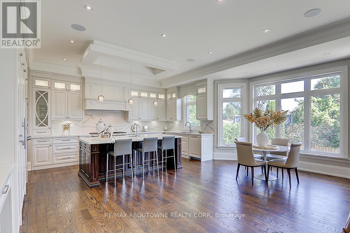 Photo 18 of 69 Heathview Avenue, Toronto ON